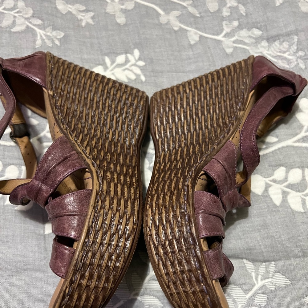 Born Wedges - image 5